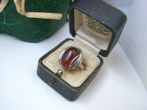 GORGEOUS VINTAGE MODERNIST 925 SOLID STERLING SILVER AMBER RING SIZE P 7.5 - Picture 3 of 10