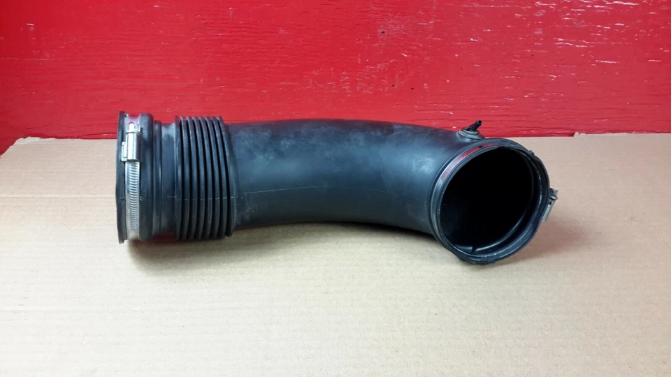 2004-2005 BMW E63 E64 645CI Intake Hose Tube 7521024 OEM - Image 2 of 4