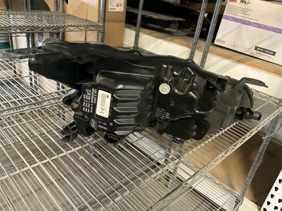 Faro LED lado conductor izquierdo Nissan Altima 2019-2022 26060-6CA5B OEM 19 20 Foto 3 de 4