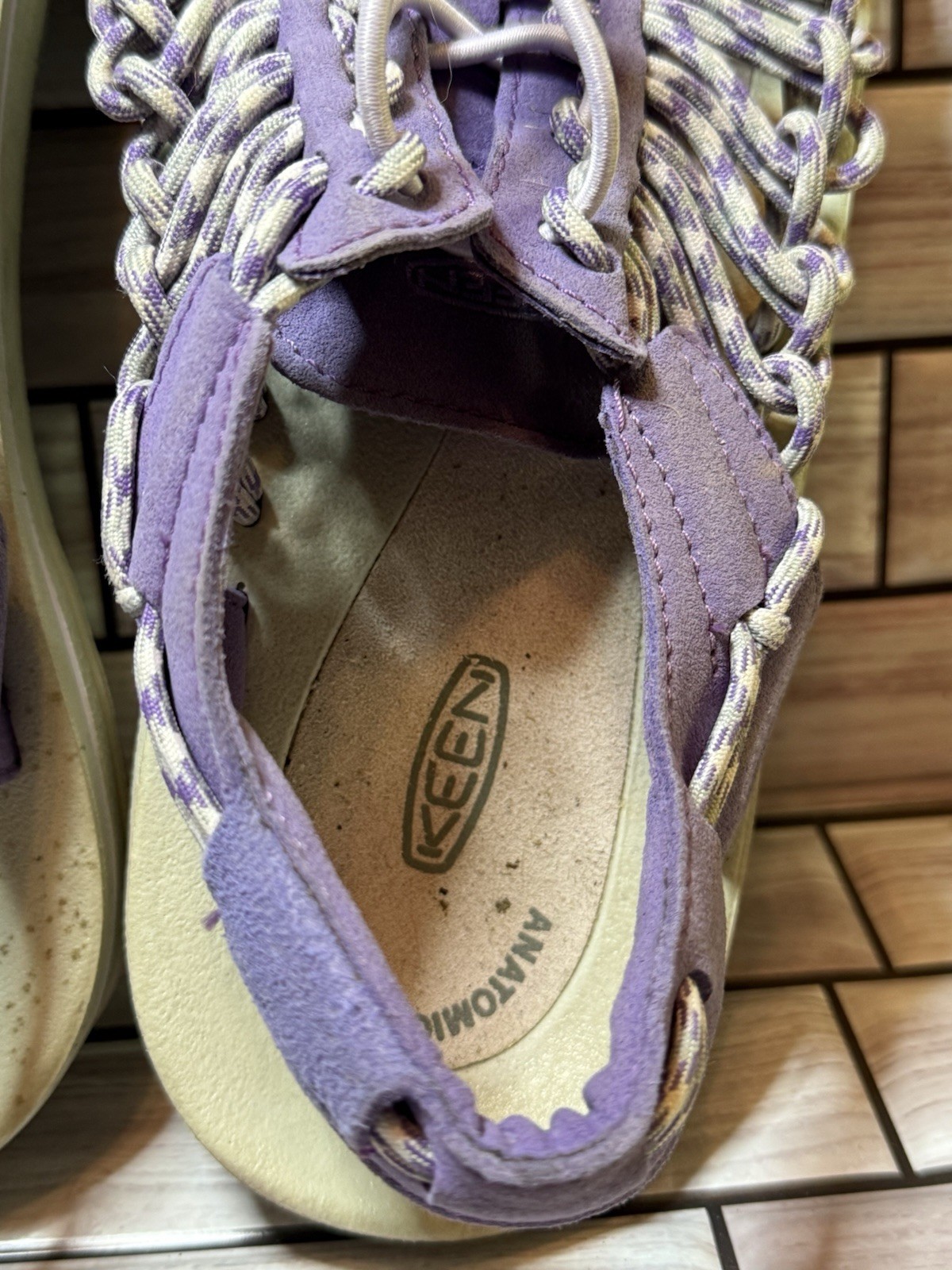 Sandali donna Keen Uneek elasticizzati intrecciati in corda viola e bianco taglia unica 10 rari