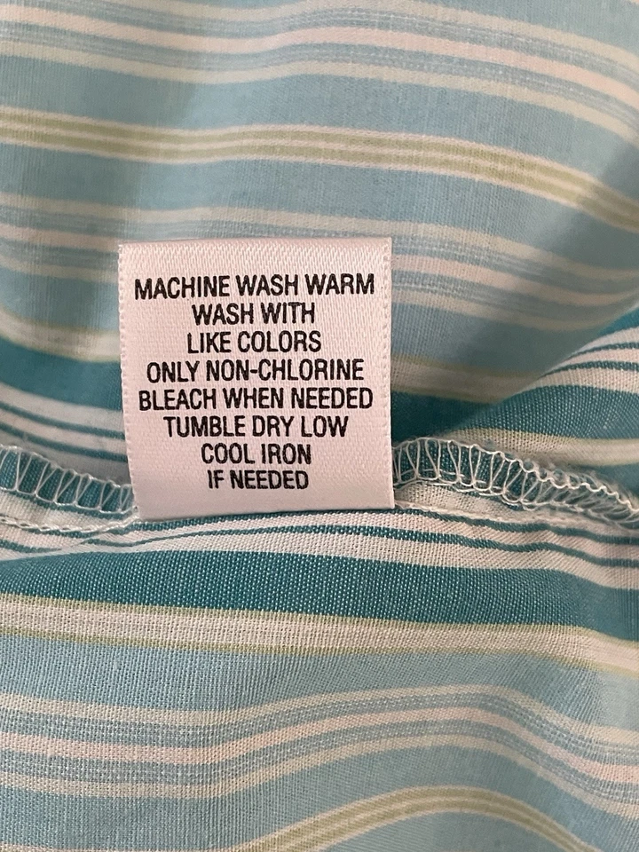 Camisa Studio Works feminina 1X listrada sem rugas mistura de algodão com botões - Imagem 3 de 4