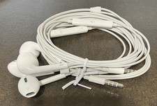 2X Wired Headphones with 3.5mm Plug Built-in Microphone  Volume Control 896