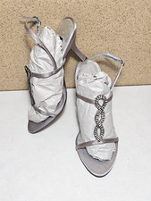 NINA Women's Size 6, 6.5 SILVER T Strap w Leather Sole Sandal Pump Heel Shoes