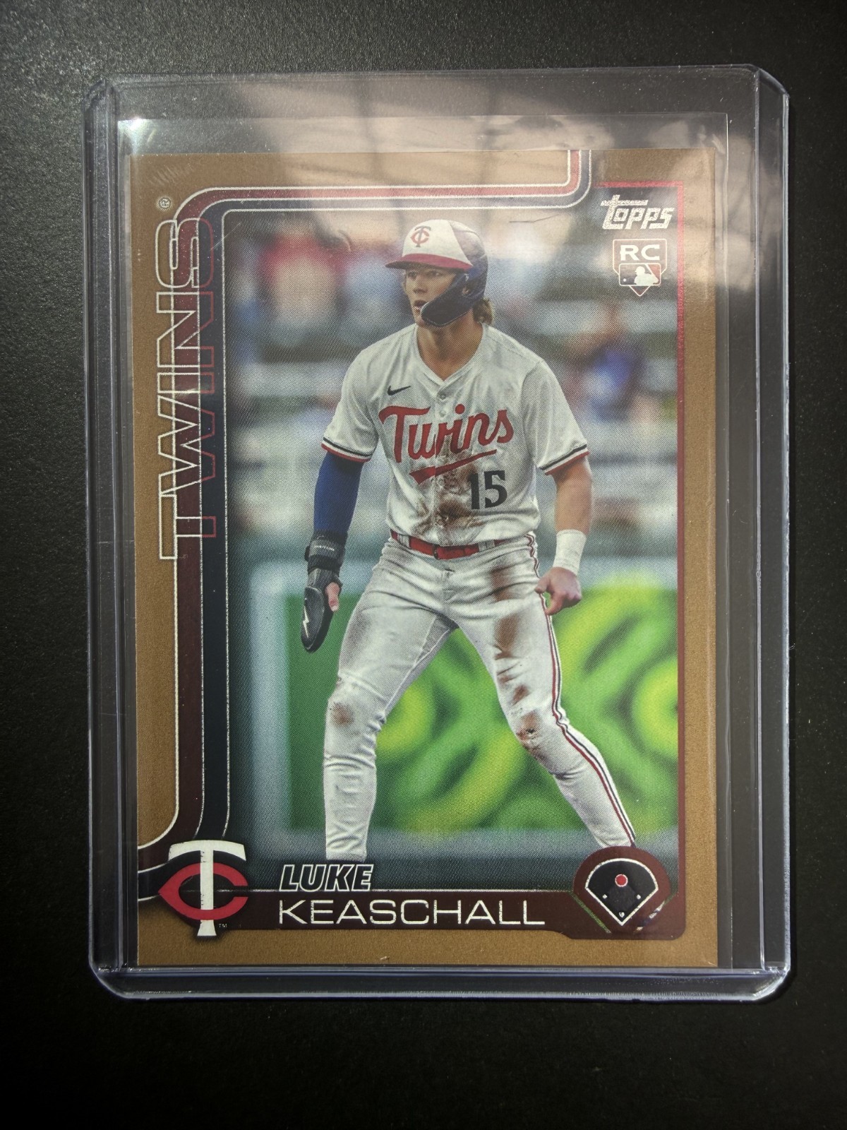 2025 Topps Update Series - Luke Keaschall #US16 Gold /2025 (RC)