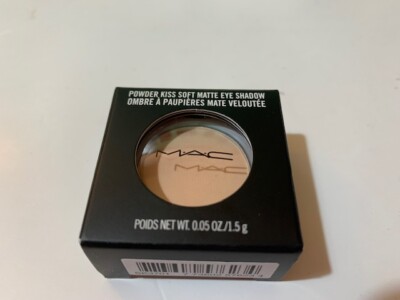 MAC BEST OF ME POWDER KISS SOFT EYE SHADOW