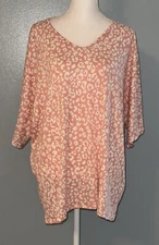 Cream N Sugar NWOT S Top