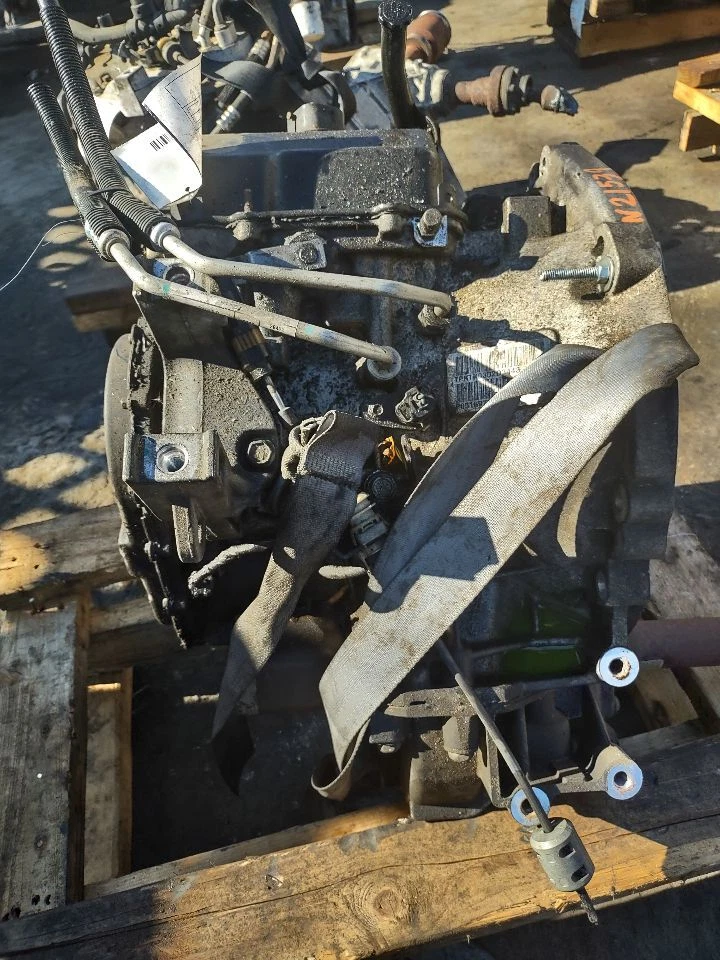 Used Automatic Transmission Assembly fits: 2012 Volkswagen Routan AT 6 speed Foto 2 de 4