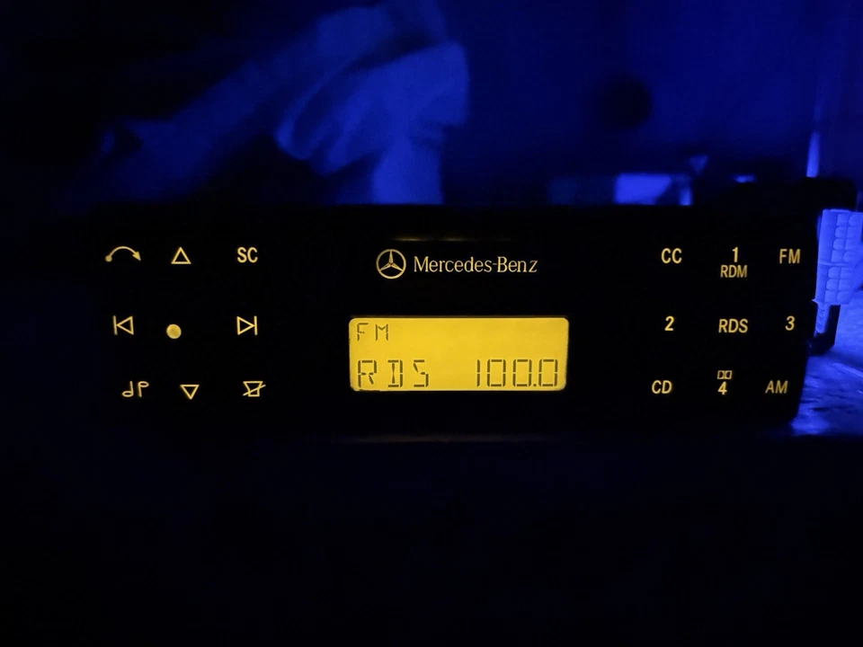 Mercedes Becker Audio 10 BE3100 – voll funktionsfähig - Bild 2 von 4