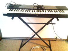 STEREO-KEYBOARD JVC KB 700 mit Ständer