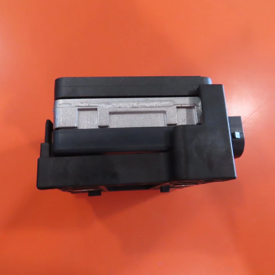 RADAR SENSOR DISTANCIA NISSAN ALTIMA 2016 2017 2018 28438-9HS0D OEM Foto 2 de 4