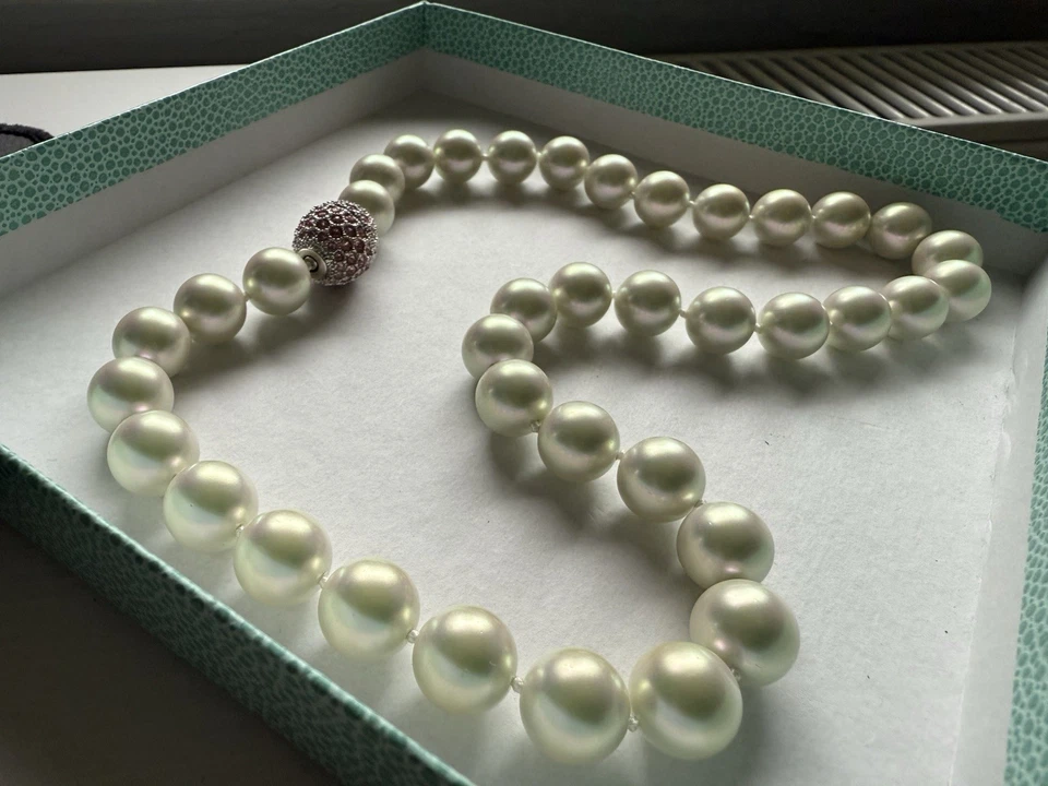 PIERRE LANG tolle Perlen Halskette mit Magnetverschluss rhodiniert wie Neu - Bild 3 von 4