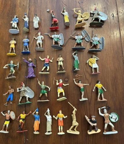 Marx MPC or Other Recast? Toy Soldier, Playset Figures Lot