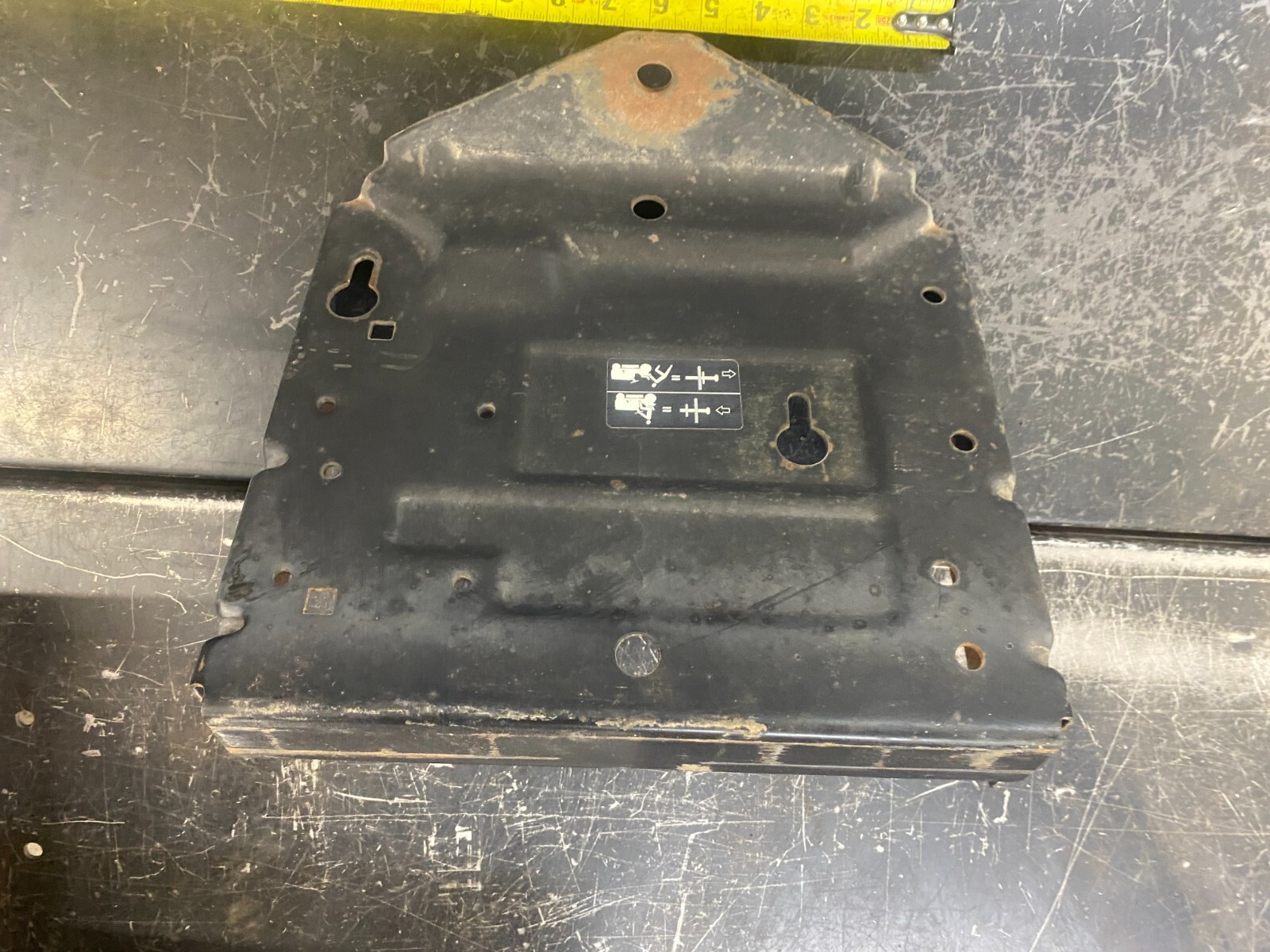 YTH2248 Husqvarna rear drawbar panel 532176554 eBay