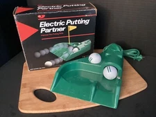 World Of Golf Electronic Putting Partner - Ball Return - Tested WORKS (GB1)