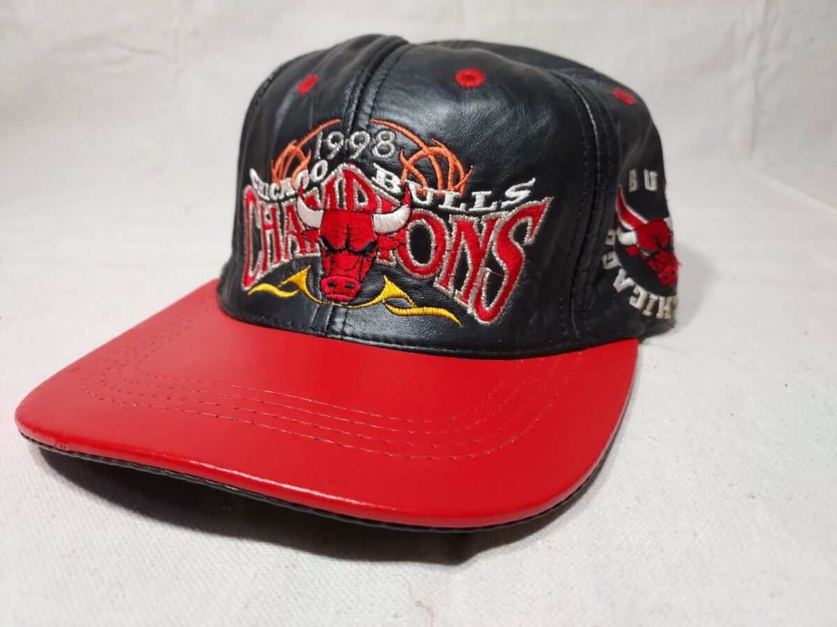 Vintage Chicago Bulls 1998 NBA Champions J.H. Design Leather Vintage Chicago Bulls 1998 NBA Champions J.H. Design Leather