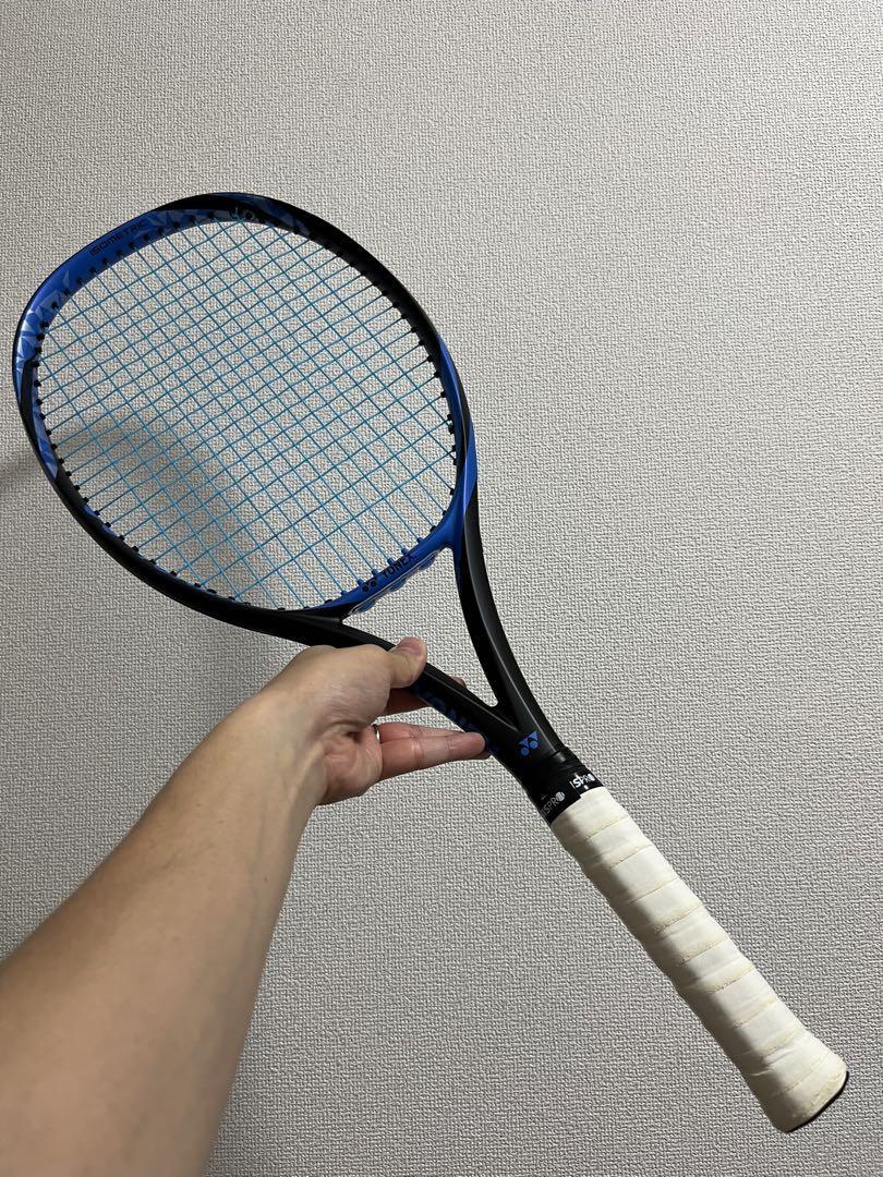 YONEX ezone 100 G2 4 1/4 Tennis racket MultiCollar Used Near MINT 