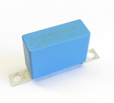 5 Stück Polypropylene Film Capacitors 0.68uF 1000VDC 10% ESR 6mOhm, Epcos