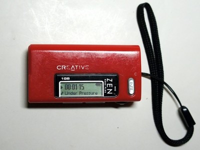 Creative ZEN Nano Plus 1GB Red USB FM MP3  Player.