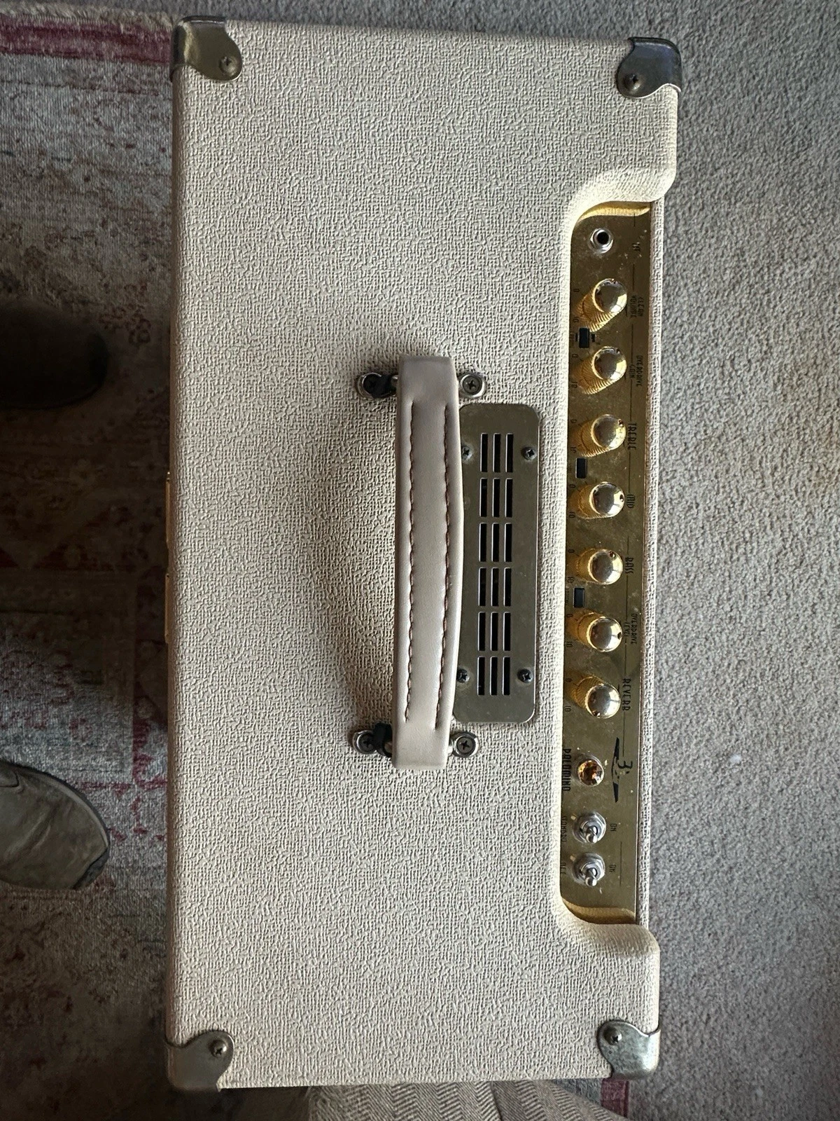 Picture 4 of 4