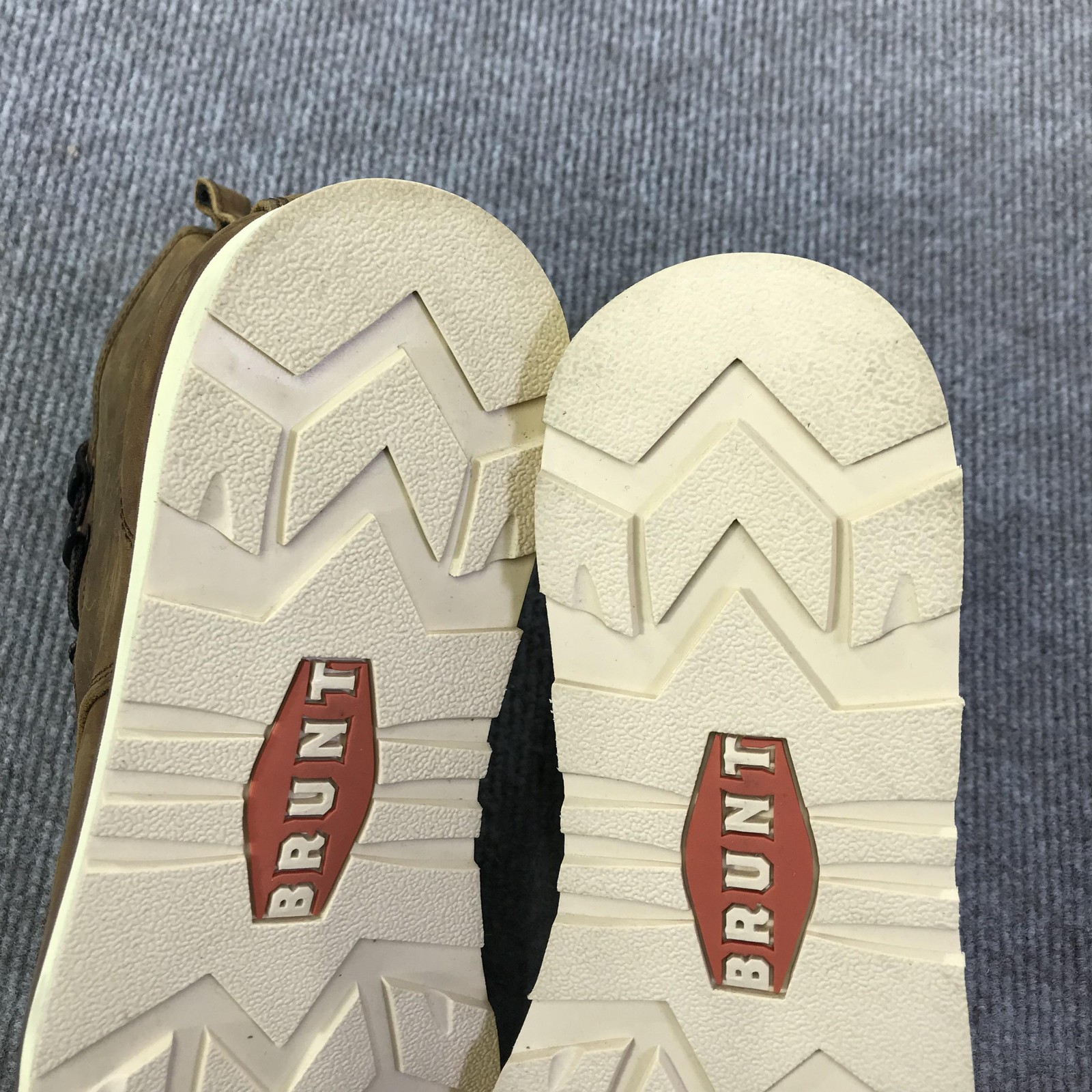 Brunt Marin Unlined Work Boots Mens Size 11 Brown Leather Moc Toe Soft Toe EH