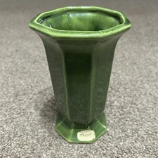 Haeger Pottery Green Footed Column Vase USA #198 Artware Pottery 7” Vintage