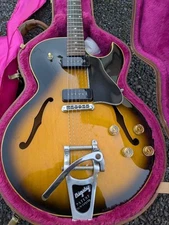 Gibson ES-135 Semi-Hollow (1996) - Bigsby & Lindy Fralin P90 Custom Mod - Vintag