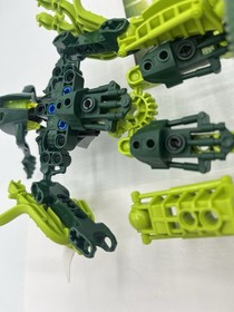 Lego Bionicle Glatorian Legends Vastus 8986 - Complete Figure With Manual DMG