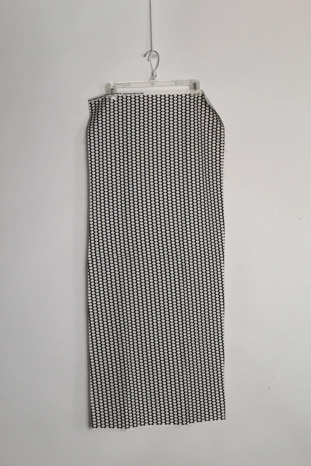 Lote De 2 Acolchada Tela Paneles Casa Rural Gallo Huevos & Negro Blanco Lunares - Imagen 4 de 4