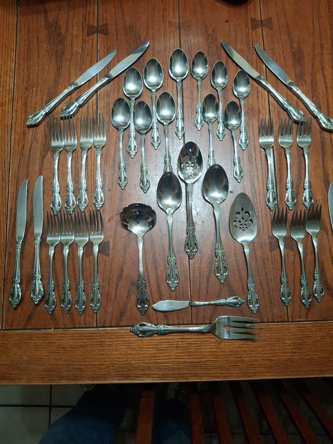 Lot of 40 Oneida Distinction Deluxe Raphael Stainless Flatware And Serving