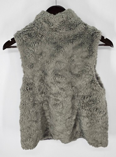 Zara Girls Youth Gray Faux Fur Vest Size 13/14 - Picture 3 of 4