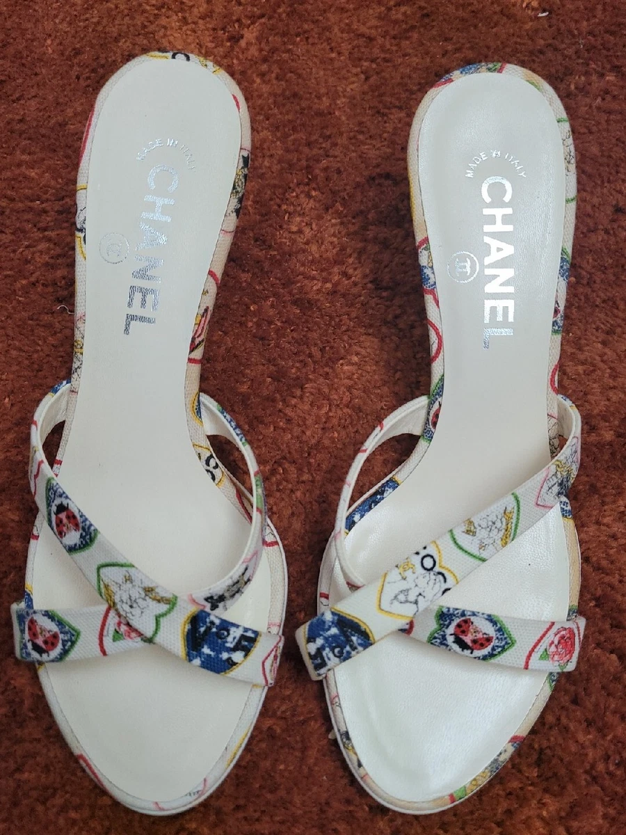 Amazing CHANEL Valentines ❤️ Heart Canvas Mules Sandals