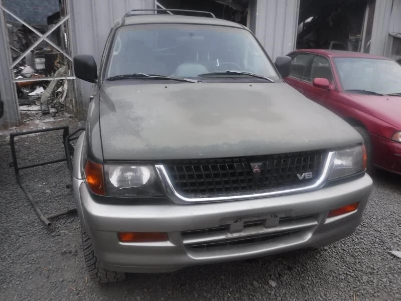 Used Air Bag Module fits: 1998 Mitsubishi Montero sport Air Bag under console Gr Foto 2 de 4