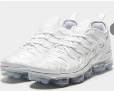 vapormax plus triple