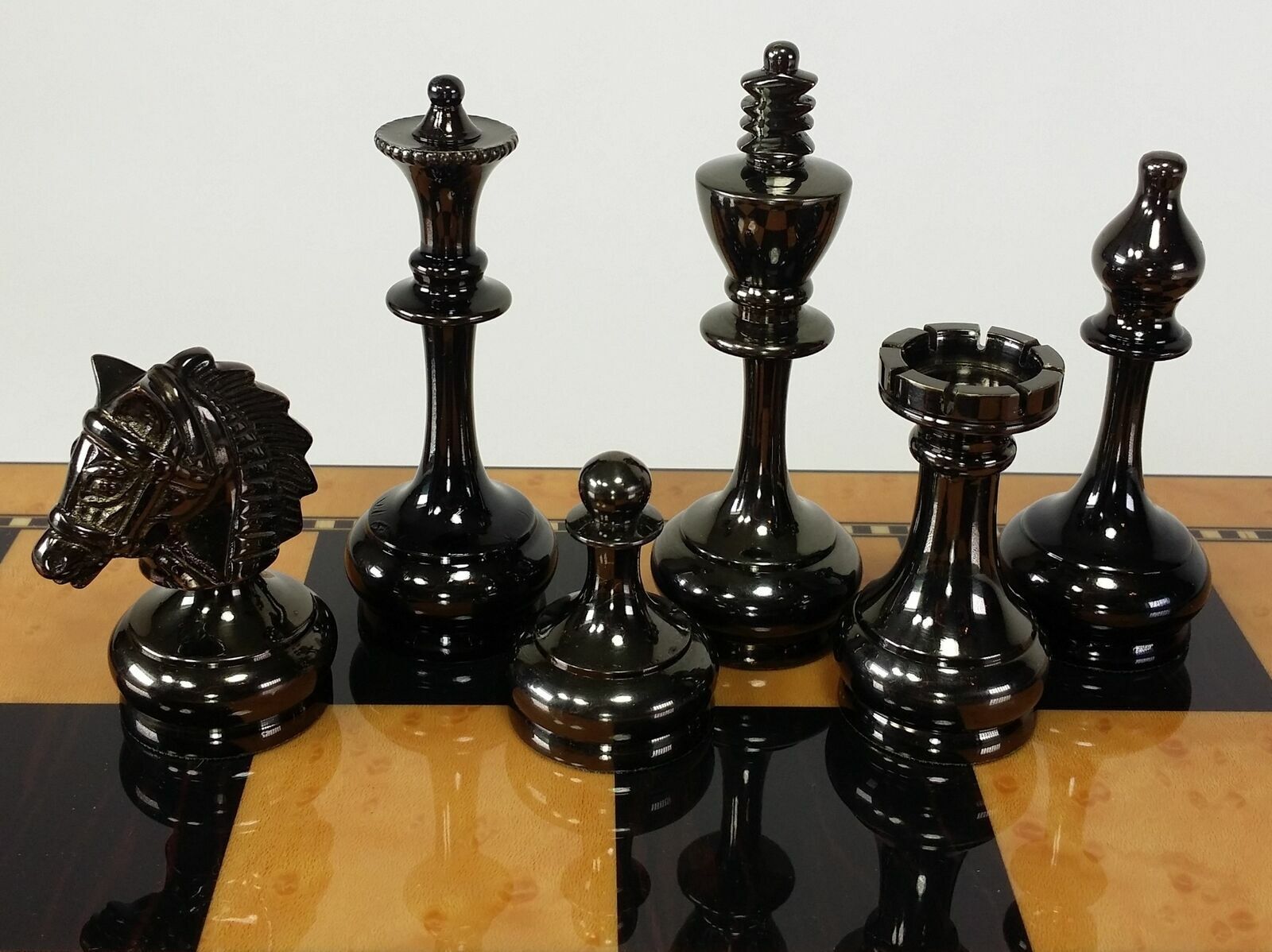 Globe Fret Weighted 5.5 inch King Chess Pieces - ChessBaron Chess Sets USA  - Call (213) 325 6540