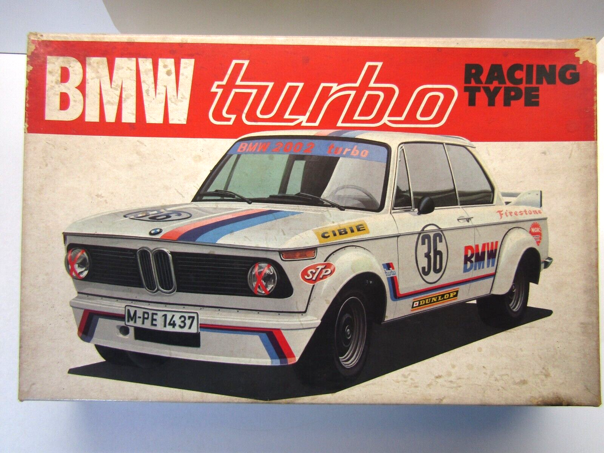 未使用品】BANDAI BMW 2002 turbo 1/20 プラモデル