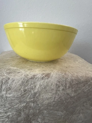 Vtg PYREX YELLOW Large Primary Color Nesting Mixing Bowl #404 • 4 Qt 10" Excell