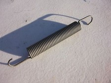 NEW CLUTCH FORK RETURN SPRING SUITS FX 48-215 FJ HOLDEN GREY MOTOR GEARBOX BOX