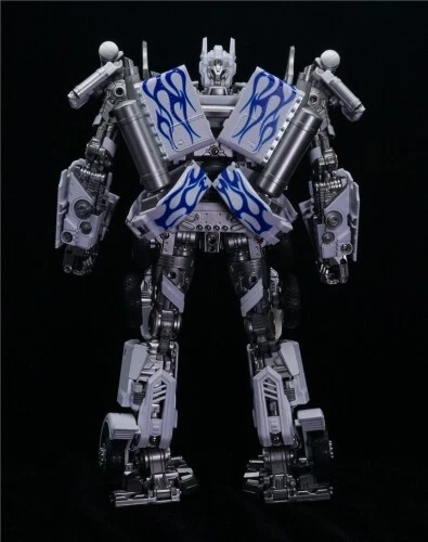 Transformers MPM-04 LT-02 W LEGENDARY TOYS - Immagine 2 di 3