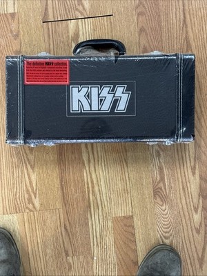廃盤 希少 KISS Collection DJプロモ・ギターケース 5CD Box Set [Special Edition] [Box] by Kiss (CD, Nov-2001, 5 Discs