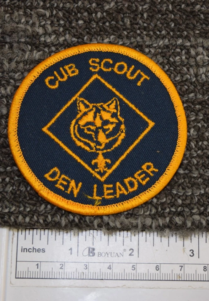 Boy Cub Scout Den Leader Shoulder 3" Round Uniform Shirt Sleeve Patch BSA - Image 2 of 4