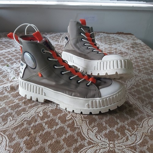Palladium Pallashock Mid Ticket To Earth Boots - UK 9, US Men 10, US Women 11.5 - Picture 1 of 9