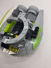 LEGO 76040 DC Comics Super Heroes Brainiac Attack Incomplete Set / Parts