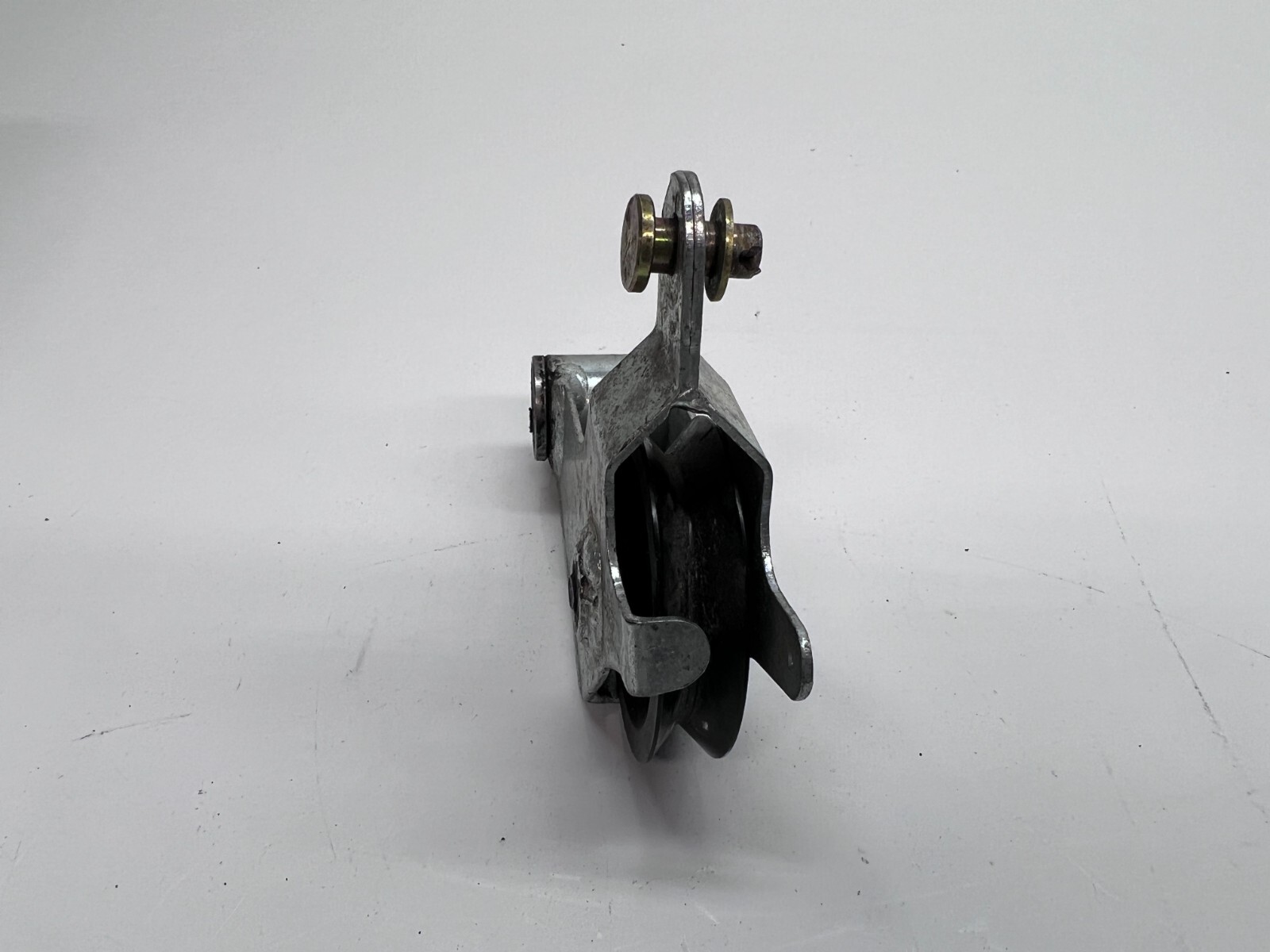 LAMBORGHINI MURCIELAGO LP640 E BRAKE TENSION IDLER PULLEY SUPPORT OEM 410711340