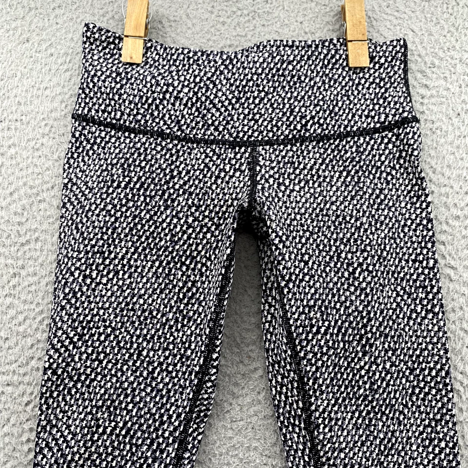 Lululemon Leggings Women's 4 Black Herringbone Crop Low Rise Running Athleisure - Image 3 of 4