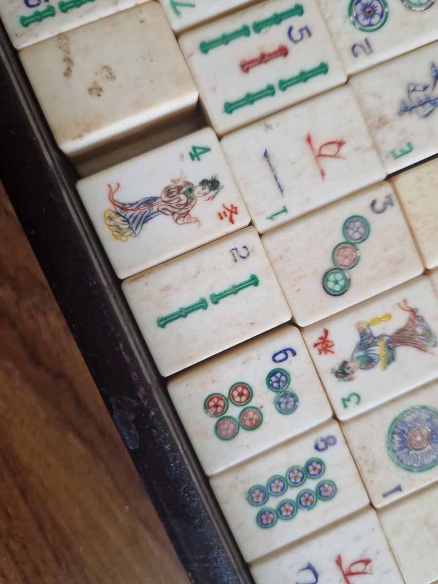 Jeu De Mahjong Ancien En Os Et Bambou - 152 Tuiles - Époque Pré-1950