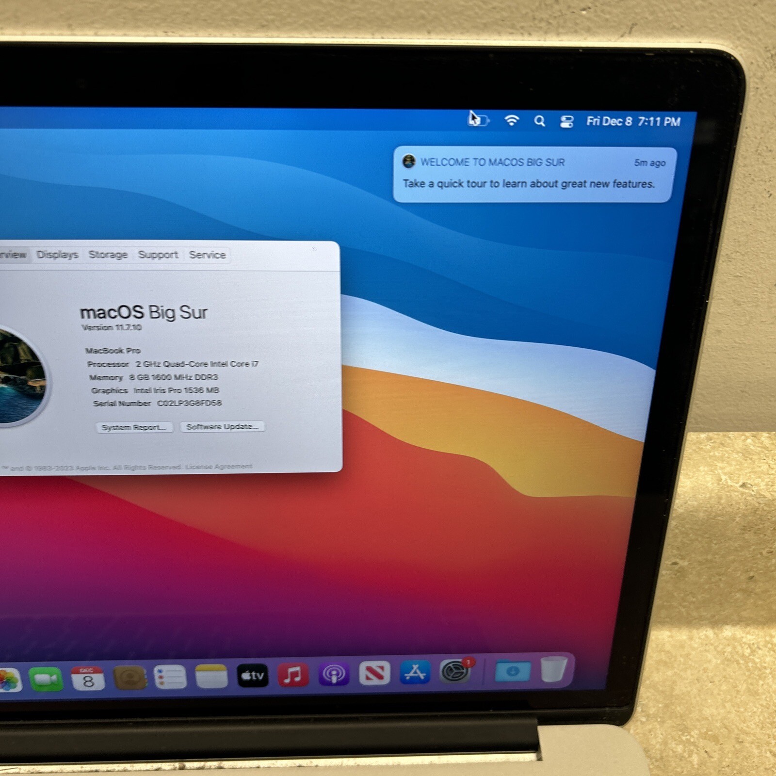 Apple MacBook Pro A1398 15" Retina (Core i7 2.0Ghz 8GB 256GB