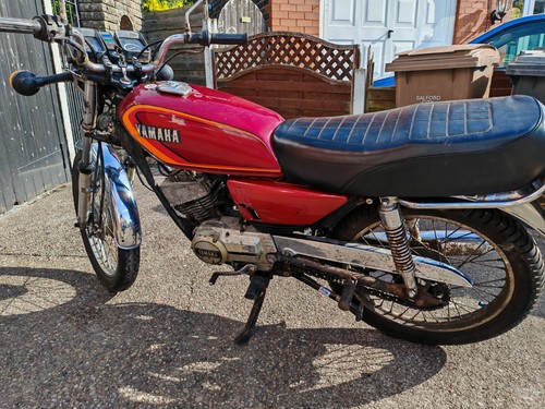 yamaha rxs100 motorcycle