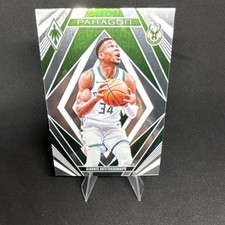 Panini Phoenix Paragon Giannis Antetokounmpo #10 Bucks NBA 2023-24 Insert