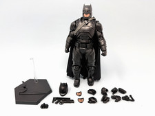 Manipple Studio M074-2 Dark Armor BATMAN REGULAR MEZCO BVS 1/12 (K5)