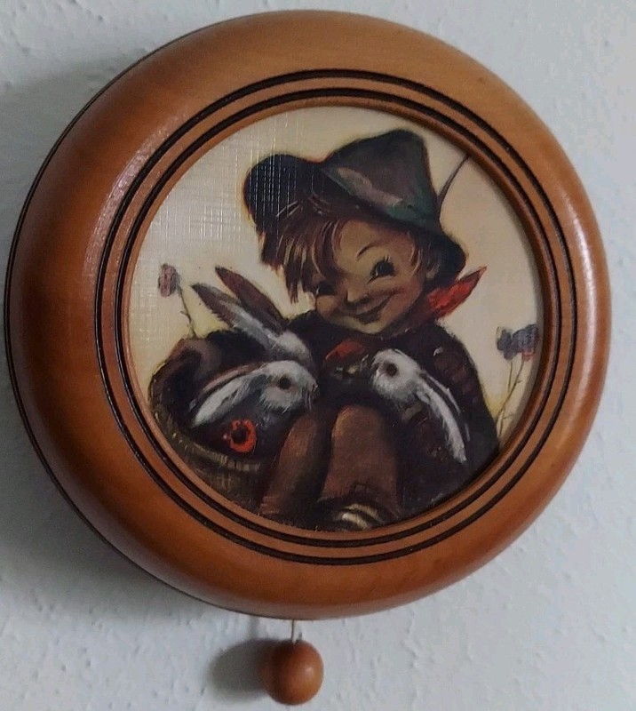 Vtg Reuge M.I Hummel Music Box Pull String Bornfree Swiss Musical Movement Works